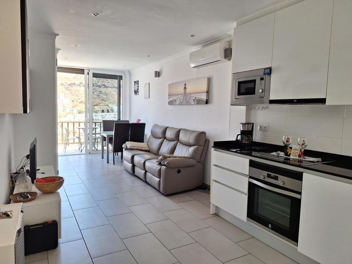 פוארטו ריקו Solaris - Refurbished, Top Floor, Sea Views מראה חיצוני תמונה